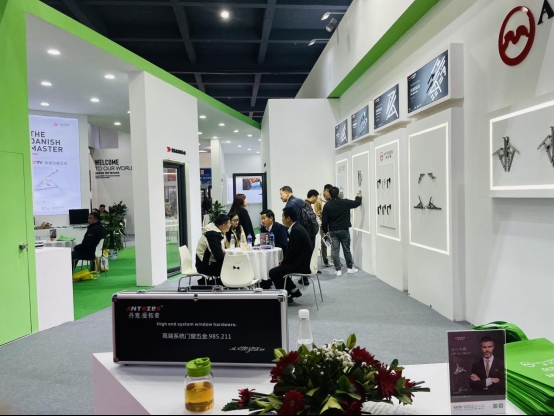 丹麦爱拓者五金亮相第八届江西(安义)铝型材及门窗博览会